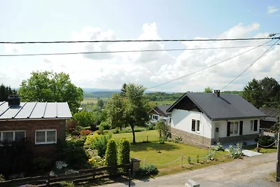 Modernes Ferienhaus mit ruhigem Garten in...