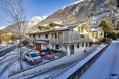 Central Apartment with Amazing Terrace &...