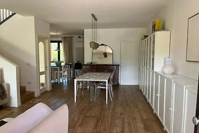Schöne Villa mit Pool und Garten