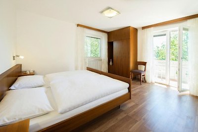 Apartament w Dorf Tirol z balkonem