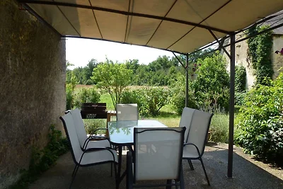Cottage in un'antica fattoria isolata