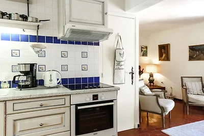 Moderna casa vacanze con piscina