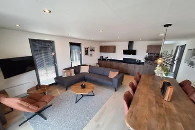 Ferienhaus in Enkhuizen mit Terrasse