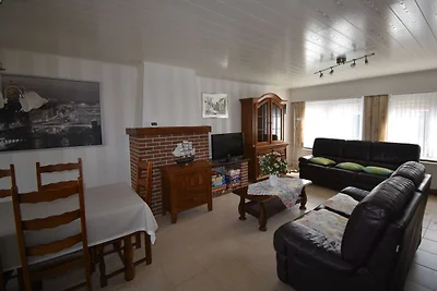 Ruhiges Ferienhaus in Peer