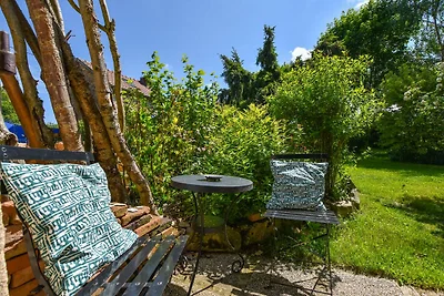 Schönes Ferienhaus mit Garten in Pionsat,...