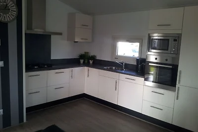 Gepflegtes Chalet unweit des Biesbosch