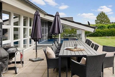 14 Personen Ferienhaus in Ebeltoft-By Traum