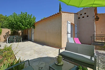 Geräumiges Ferienhaus mit privatem Pool