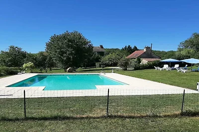Geräumiges Einfamilienhaus mit Blick ins...