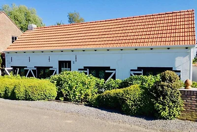 Cottage in Breskens nahe Strand für 4 Von...