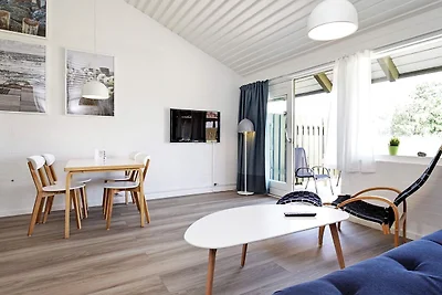 4 persone casa in un parco vacanze a...