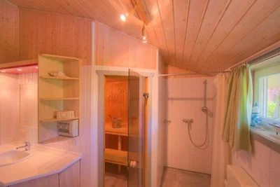 Vakantiehuis met sauna op vakantiepark Mirow