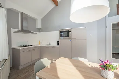 Neu gestalteter Bungalow mit Pool