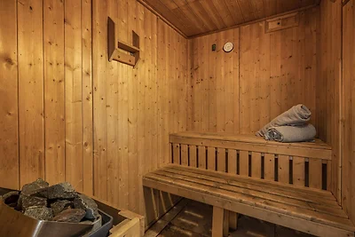 Scheunen-Ferienhaus mit Whirlpool