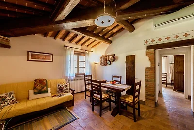 Agriturismo con terrazza privata e piscina