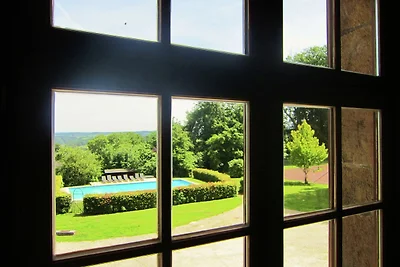Schloss Bodeux mit privatem Pool und Sauna