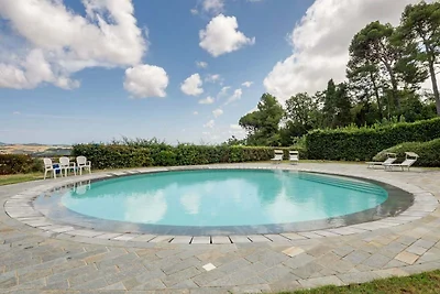 Wohnung in Villagrande mit Pool & Garten