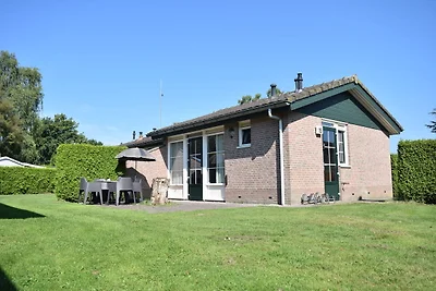 Bungalow mit Garten in der Nähe der Veluwe