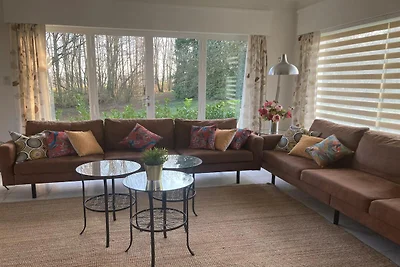 Ardennenhaus mit Whirlpool f�r acht Personen