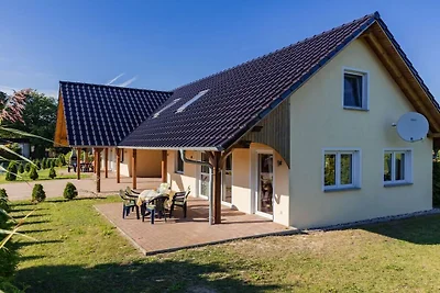 Ferienhaus in Bannemin mit Schwimmbecken