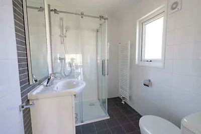 Ferienhaus in Mol mit Terrasse und Wifi