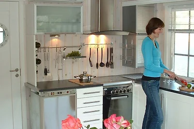 6 Personen Ferienhaus in Kalvåg-By Traum