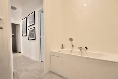 Modernes 4-Zimmer-Apartment im Stadtzentrum, ...