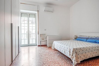 Komfortable Wohnung in Pachino mit Balkon