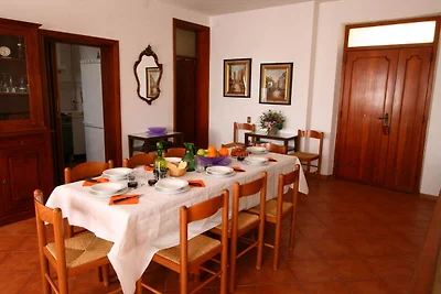 Caratteristica casa vacanze a Magione con...