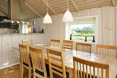 10 Personen Ferienhaus in Væggerløse-By Traum