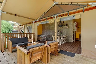 Tenda lodge con servizi igienici