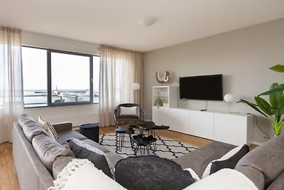 Sea-view Apartment in Den Haag near Beach