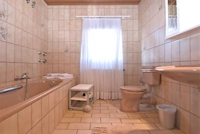 Komfortables Apartment in Bad Zwesten in...
