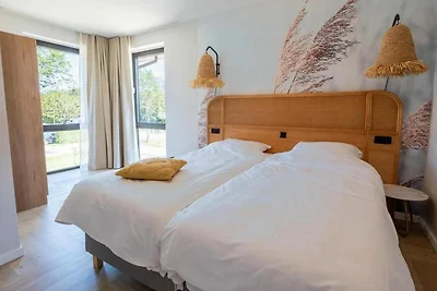 Wellness-Retreat am Wasser mit Sauna