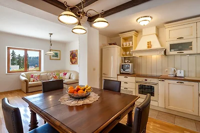 Moderne Villa mit privatem Swimmingpool in...