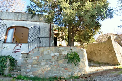 Bauernhaus in den Bergen in Lucca