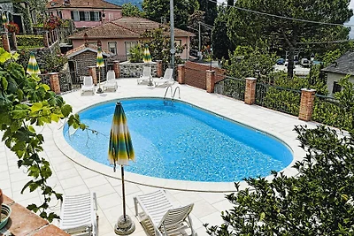Appartamento a Castellaro con giardino