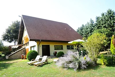 Ferienhaus in Sulomino mit Privatstrand