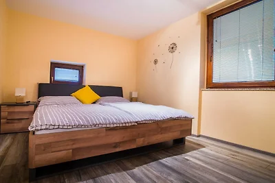 Luce Hilltop Cozy Apartment - Two Bedroom...