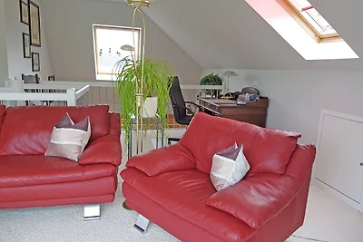 Reizendes Ferienhaus mit Swimmingpool Nähe...