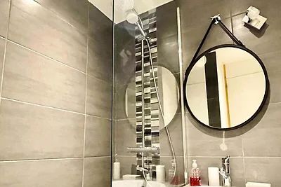 Studio für 4 Personen