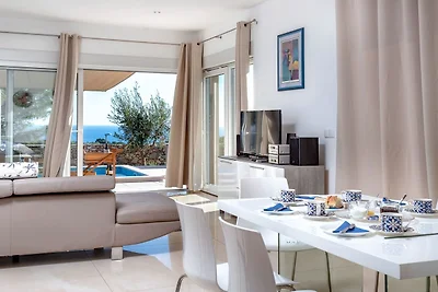 Luxury Lovran Apartments with Swimming Pool -...