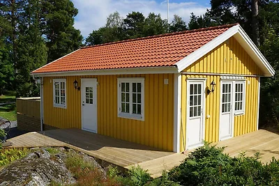 4 Personen Ferienhaus in VIKBOLANDET-By Traum