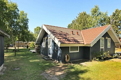 Modernes Ferienhaus in Rødby mit Terrasse