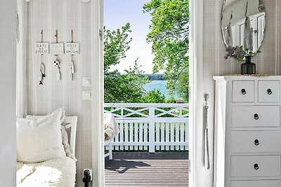 5 Sterne Ferienhaus in Ödsmål-By Traum
