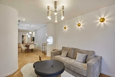 Apartment Rue de Rennes/Saint germain des...