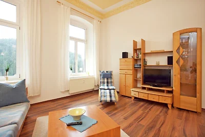 Moderne Villa in Borstendorf mit Park
