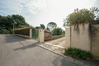 Gut ausgestattetes Dorfhaus in Strandnähe