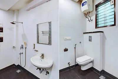 Super Hotel O Rohini Sector 24