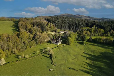Gemütliches Schloss in Onlay mit Swimmingpool